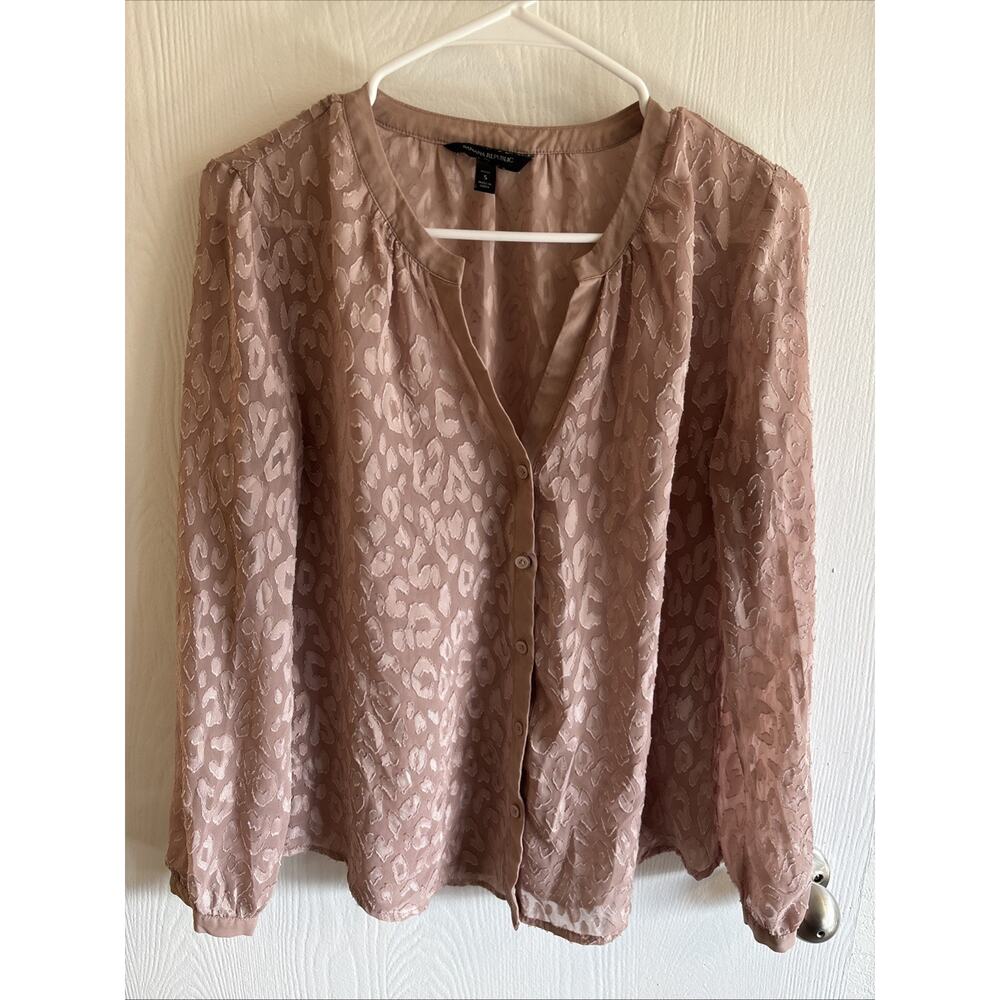 Banana Republic - Animal Print Button Down Long Sleeve Blouse - Size Small